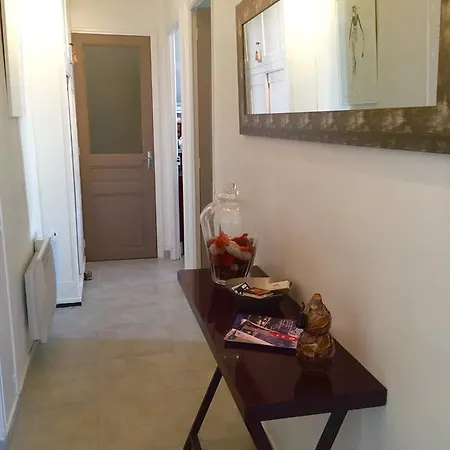 A Pierre Curie Apartment *